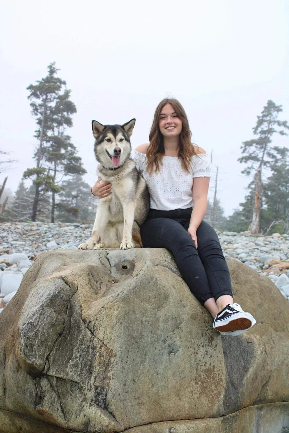 Jordan from Jollytails Lady Hammond with a pet